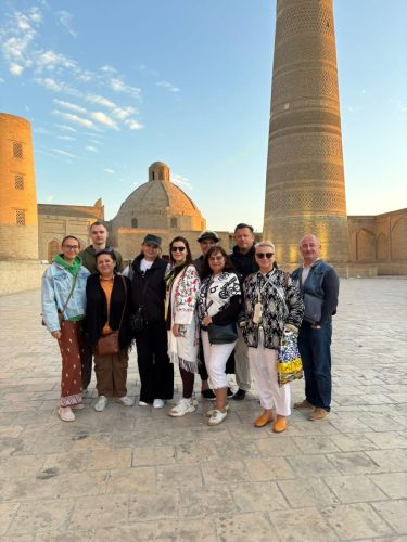 e88f98bf-0482-4a81-a7d6-389306ee8f4d